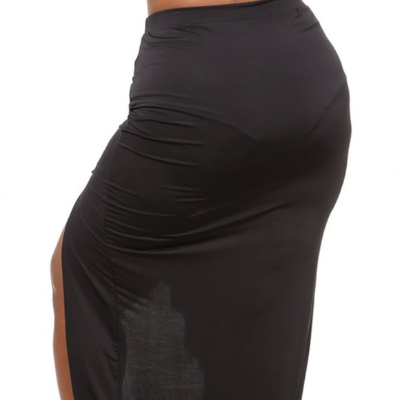 New Plus Size Contrast Ruffle Skirt, sz 1x-3x - Picture 4 of 7